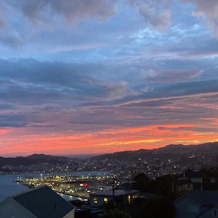 Khandallah Harbour View Bnb Wellington Eksteriør bilde